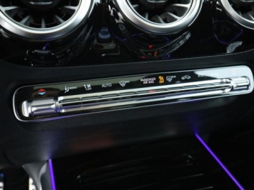 Mercedes GLA II Off-roader Facelifting 2.0 220 190KM 2026 MERCEDES-BENZ GLA 220 4-Matic AMG Line 2.0 (190KM) 2026, zdjęcie 13