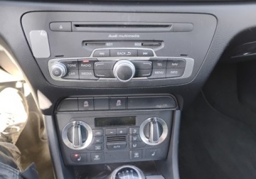 Audi Q3 I SUV 2.0 TDI 140KM 2012 Audi Q3 2012r, 2.0 TDI. Uszkodzony przod. 2.0 Diesel 140KM, zdjęcie 14