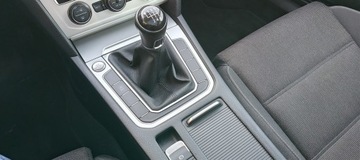 Volkswagen Passat B8 Variant 1.6 TDI BlueMotion SCR 120KM 2016 Volkswagen Passat 1.6TDI 120KM Virtual Full Led, zdjęcie 15