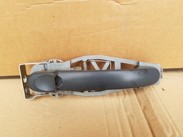 KLIKA DVEŘE PRAVÝ PŘEDNÍ / VW CADDY III TOURAN I 1T0837886B SPRÁVNÁ