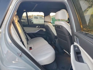 BMW X5 G05 2024 BMW X5 sDrive 40i 2024 3.0 Benzyna 375KM, zdjęcie 11