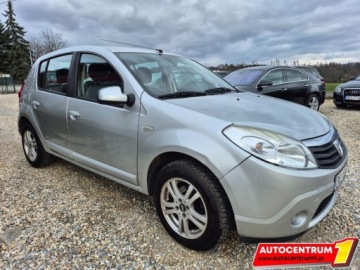 Dacia Sandero I Hatchback 5d 1.4 MPI 75KM 2008 Dacia Sandero Klimatyzacja Centralny Zamek El Szyby Nowe opony 1.4, zdjęcie 7