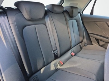 Audi Q2 SUV Facelifting 1.0 30 TFSI 110KM 2022 Audi Q2 Niski Przebieg Kamera cofania podgrzewane fotele Benzyna 110KM, zdjęcie 13