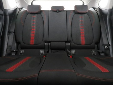 BMW Seria 2 F22-F23-F45-F46 Gran Tourer 218d 150KM 2015 BMW 218 2.0d Active Tourer SportLine Navi Tempomat, zdjęcie 17