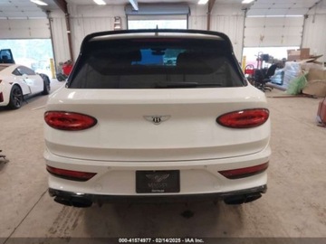 Bentley Bentayga 2022 Bentley Bentayga 2022 BENTLEY BENTAYGA SV8 4.0 Benzyna 542KM, zdjęcie 7