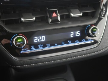 Toyota Corolla XII TS Kombi 1.8 Hybrid 122KM 2020 Toyota Corolla 1.8 Hybrid, Salon Polska, zdjęcie 11