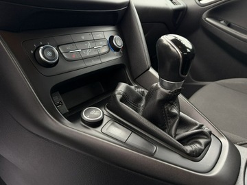Ford Focus III Hatchback 5d facelifting 1.0 EcoBoost 100KM 2014 Ford Focus LIFT / Jedyne 113 tyś km / Zadbany, zdjęcie 23