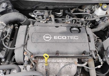 Opel Astra J Sedan 1.6 Twinport ECOTEC 115KM 2016 Opel Astra 2016r, 1.6 Benzyna. SALON POLSKA. Uszkodzony tyl. Jezdzi. 1.6, zdjęcie 17