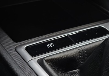 Hyundai Elantra VII Sedan 1.6 MPI 123KM 2021 Hyundai Elantra 1.6 123KM 2WL SalonPL Pakiet Zimowy Kamera Grupa Adamowscy, zdjęcie 27