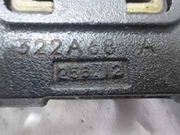 VOLVO V40 2012R 1.6D ПОДУШКА ДВИГАТЕЛЯ 322A68A