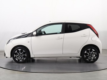 Toyota Aygo II Hatchback 3d Facelifting 1.0 VVT-i 72KM 2019 Toyota Aygo 1.0 VVT-i, Salon Polska, Serwis ASO, zdjęcie 2