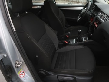 Skoda Octavia III Kombi Facelifting 1.6 TDI 115KM 2018 Skoda Octavia 1.6 TDI, Salon Polska, Serwis ASO, zdjęcie 8
