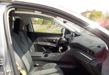 Peugeot 3008 II Crossover 1.2 PureTech 130KM 2019 Peugeot 3008 Okazja 1.2 Benzyna 130KM, zdjęcie 18