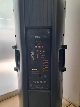 FENTON GŁOŚNIK IMPREZOWY FT215LED MIKROFON PILOT OPIS