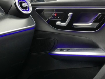 Mercedes GLC C254/X254 Coupe 2.0 200 204KM 2025 MERCEDES-BENZ GLC 200 4-Matic AMG Line 2.0 (204KM) 2025, zdjęcie 9