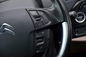 Citroen Grand C4 Picasso II Grand Picasso 1.2 PureTech 130KM 2015 SUPER OPŁACONE 1.2T 130KM PANORAMA NAVI KEYLESS GO ALU PDC GWARANCJA, zdjęcie 33