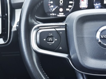 Volvo XC40 2018 Volvo XC 40 XC40 T3 benzyna | Momentum | Salon PL, zdjęcie 9