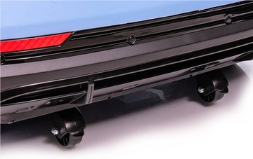 Audi e-tron, пульт дистанционного управления 2,4 г светодиодный автомобиль для батареи