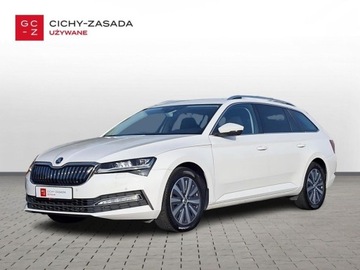 Skoda Superb III Kombi Plug-In Hybrid 1.4 TSI Plug-In-Hybrid 218KM 2021 Skoda Superb iV hybr. SalonPL serwis ASO 1.4hyb. 218KM bezwypadkowy pakiet