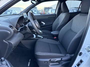 Toyota Yaris IV Hatchback 1.5 Hybrid Dynamic Force 116KM 2022 Toyota Yaris Cross Hybrid 1.5 Comfort Hybrid 1.5 C, zdjęcie 14