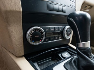 Mercedes GLK Off-roader 3.0 320 CDI 4MATIC 224KM 2010 MERCEDES-BENZ GLK 350 CDI 4-Matic Suv 3.0 224KM 2010, zdjęcie 20