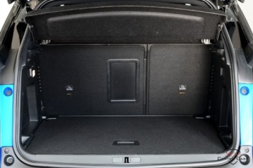 Peugeot 3008 II Crossover Facelifting  1.5 BlueHDi 130KM 2021 Peugeot 3008 1.5 HDi GT Black FulLED Alcantara 360 El.FotKlapa As.Pasa Foc, zdjęcie 34