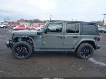 Jeep Wrangler IV 2022 Jeep Wrangler 4XE Unlimited Sahara 2022 2.0L 2.0 Hybryda 270KM, zdjęcie 2