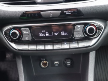 Hyundai i30 III Hatchback Facelifting 1.0 T-GDI 120KM 2024 Hyundai i30 1.0 T-GDI, Salon Polska, zdjęcie 12