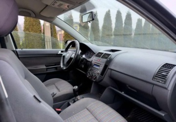 Volkswagen Polo IV Hatchback 1.2 i 60KM 2006 Volkswagen Polo Vw Polo 1.2 benzyna 2006, klima 5 drzwi LIFT 1.2 Benzyna, zdjęcie 4