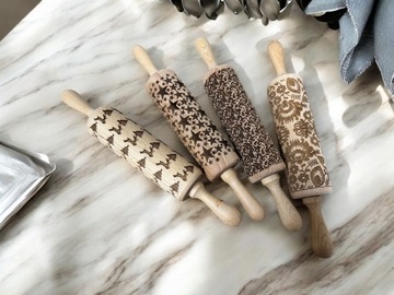 Рождественское деревянное печенье. Структурные рождественские узоры оленя