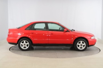 Audi A4 B5 Sedan 1.6 i 101KM 1997 Audi A4 1.6, Klima, Klimatronic,ALU, zdjęcie 5