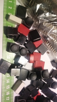 Кнопка ISOSTAT из Польской Народной Республики, 2 шт, красная ИЗ АРМИИ