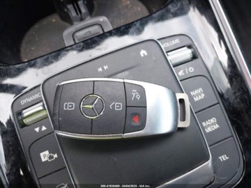 Mercedes GLA II 2021 Mercedes-Benz GLA 2021 MERCEDES-BENZ GLA 250 2.0 Benzyna 221KM, zdjęcie 17