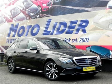 Mercedes Klasa E W213 Kombi 2.0 220d 194KM 2017 Mercedes E 220 Bogata Opcja, Niski Przebieg, Serwi