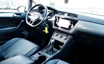 Volkswagen Touran III 2017 Volkswagen Touran Serwisowany, Bardzo bogate wyposazenie, Nowy rozrzad, zdjęcie 18