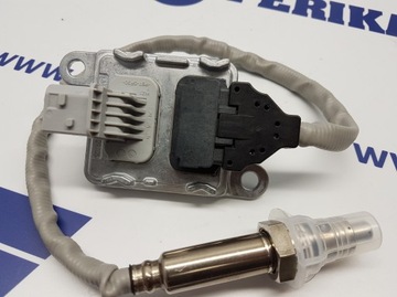 Mercedes Benz Actros MP5 NOX sensor A0111536428
