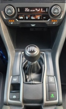 Honda Civic X Hatchback 5d 1.0 VTEC Turbo 129KM 2018 Honda Civic Benzyna 129ps. Klima 2018 Benzyna 129KM, zdjęcie 26