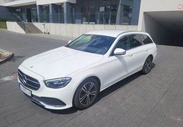 Mercedes Klasa E W213 Kombi Facelifting 2.0 220d 200KM 2022 Mercedes-Benz Klasa E Mercedes-Benz Klasa E 220 d T 9G-TRONIC Avantgarde, zdjęcie 13