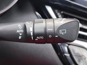 Toyota C-HR I Crossover 1.2L Turbo 116KM 2018 Toyota C-HR 1.2 T GPF Premium, zdjęcie 16