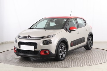 Citroen C3 III Hatchback 1.2 PureTech 110KM 2019 Citroen C3 1.2 PureTech, Salon Polska, zdjęcie 1