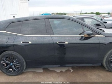 BMW 2023 BMW iX M60, 2023r., 4x4, zdjęcie 6