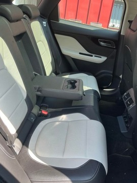 Jaguar F-Pace SUV 3.0 TDV6 300KM 2016 Jaguar F-Pace 30d R-Sport AWD, zdjęcie 8