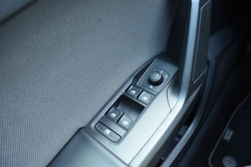 Seat Leon IV 2025 Seat Leon SalonPL 115KM TSI Podgrz.FoteleKIER ACC Kamera As.Parkowania V, zdjęcie 23