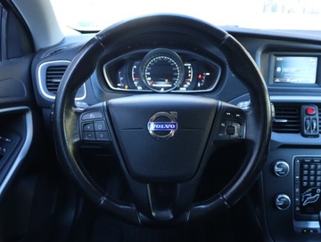 Volvo V40 II Hatchback 2.0 D3 150KM 2015 Volvo V40 Cross Country 2.0 D3, Salon Polska, zdjęcie 19