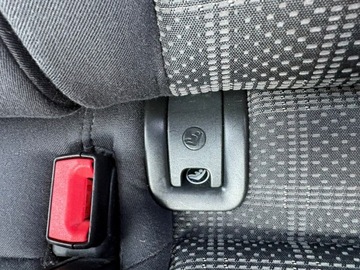 Audi A4 B8 Avant Facelifting 1.8 TFSI 170KM 2014 Audi A4 Avant 1.8 170 KM Xenony Sportowe fotele, zdjęcie 12