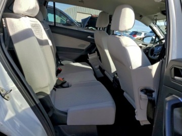 Volkswagen Tiguan II 2021 Volkswagen Tiguan S 2021 2.0 Benzyna 184KM, zdjęcie 11