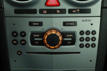 Opel Corsa D Hatchback 1.3 CDTI ecoFLEX 95KM 2011 Opel Corsa 1.3 CDTI, HAK, El. szyby, zdjęcie 11