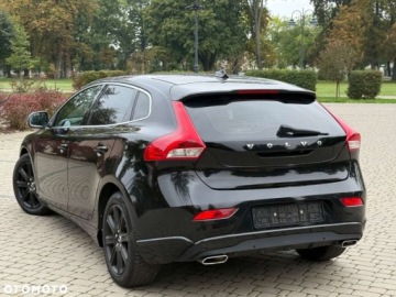 Volvo V40 II Hatchback Facelifting 2.0 D3 150KM 2018 Volvo V40 Volvo V40 D3 Inscription 2.0 Diesel 150KM, zdjęcie 10