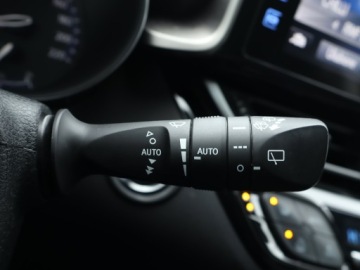 Toyota C-HR I Crossover 1.2L Turbo 116KM 2017 Toyota C-HR 1.2 Turbo, Salon Polska, Serwis ASO, zdjęcie 19