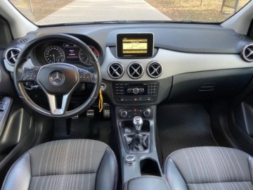 Mercedes Klasa B W246 Sports Tourer 180 BlueEFFICIENCY 122KM 2012 Mercedes-Benz Klasa B B180 Benzyna Super Kondycja Grzane Fotele Tempomat P, zdjęcie 27